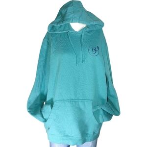 ʕ·ᴥ·ʔ District Aqua Hoodie with B Initial Design Medium